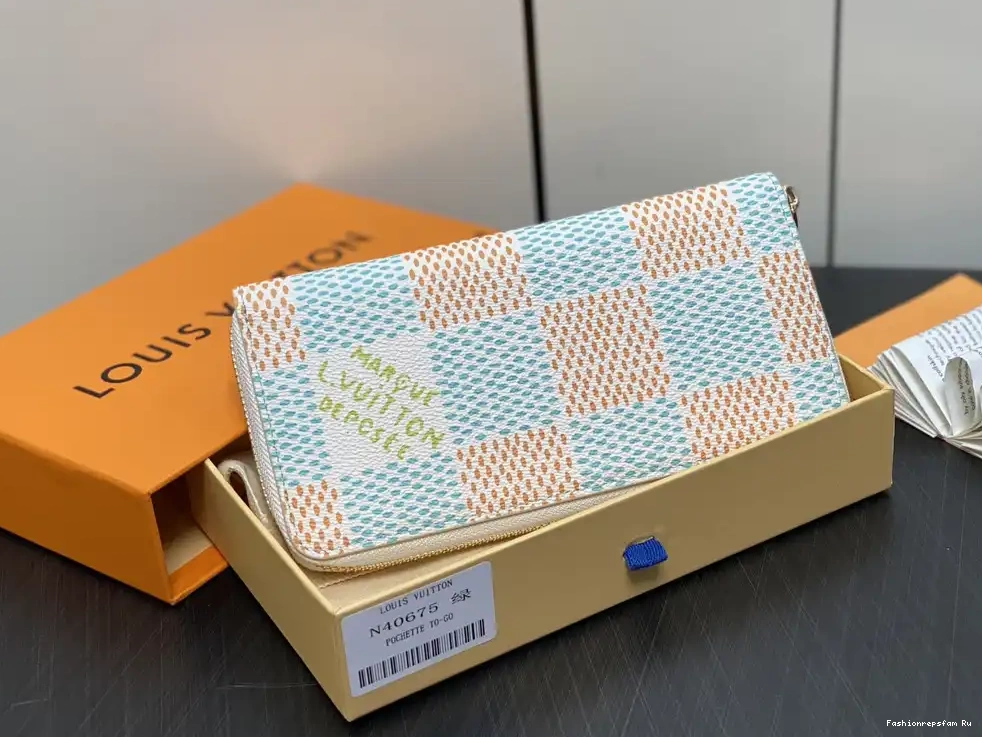 FS CHEAP cm VUITTON LOUIS WALLET-10*20*2 ZIPPY 0519
